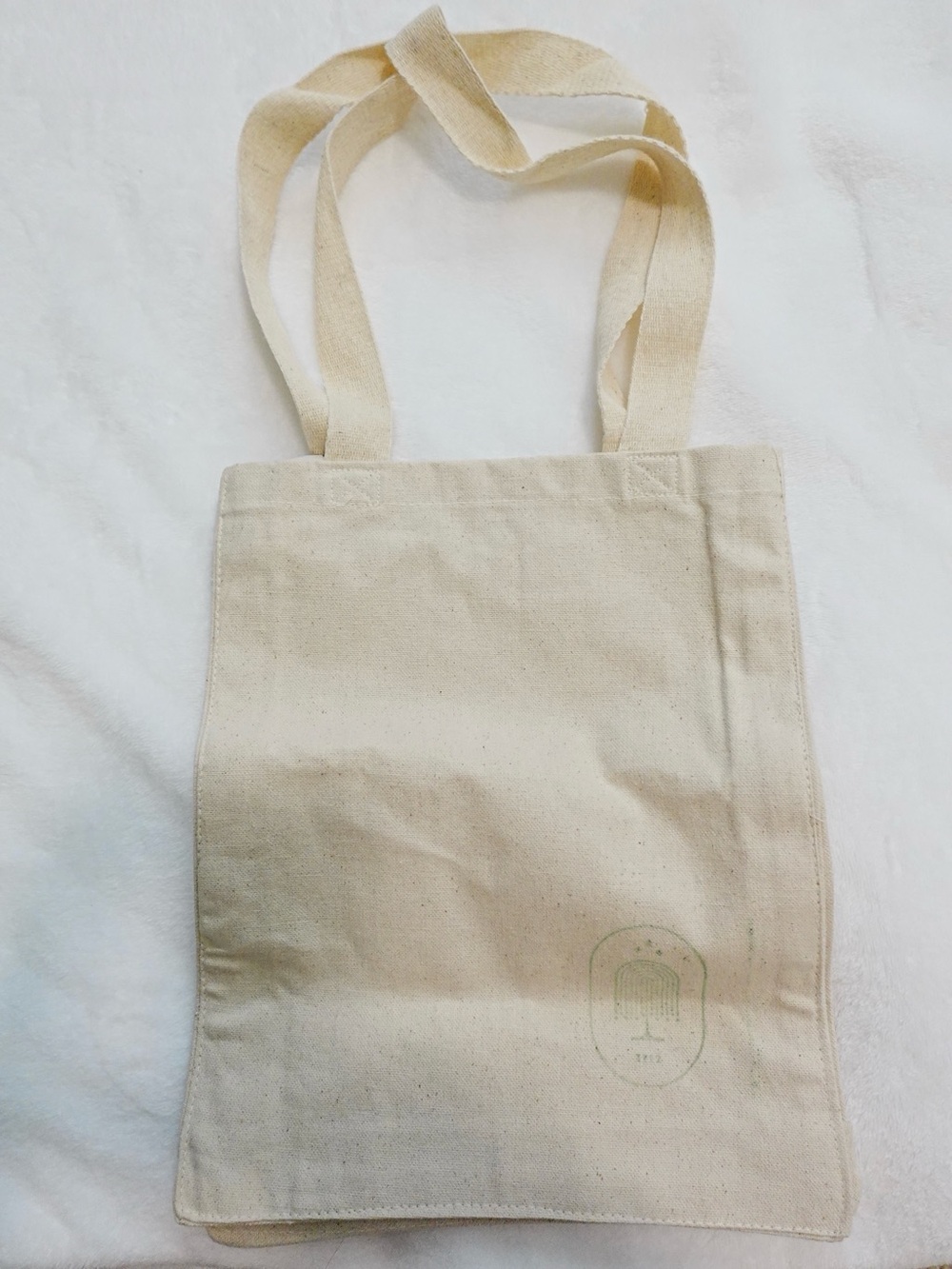 Q tee of California apron bag towel tote bag